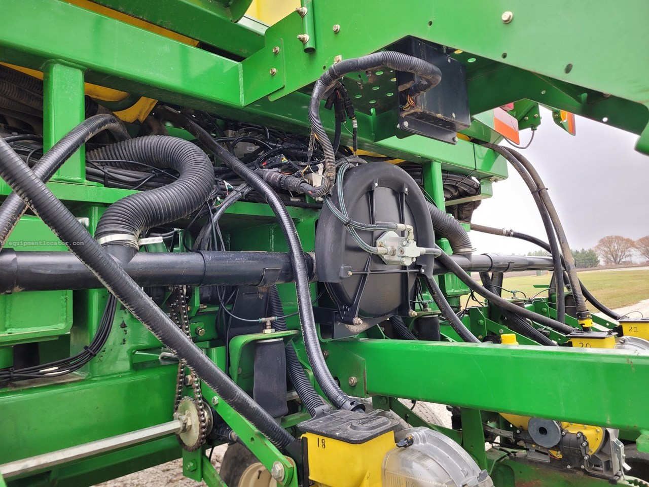 2007 John Deere DB90 Image 10