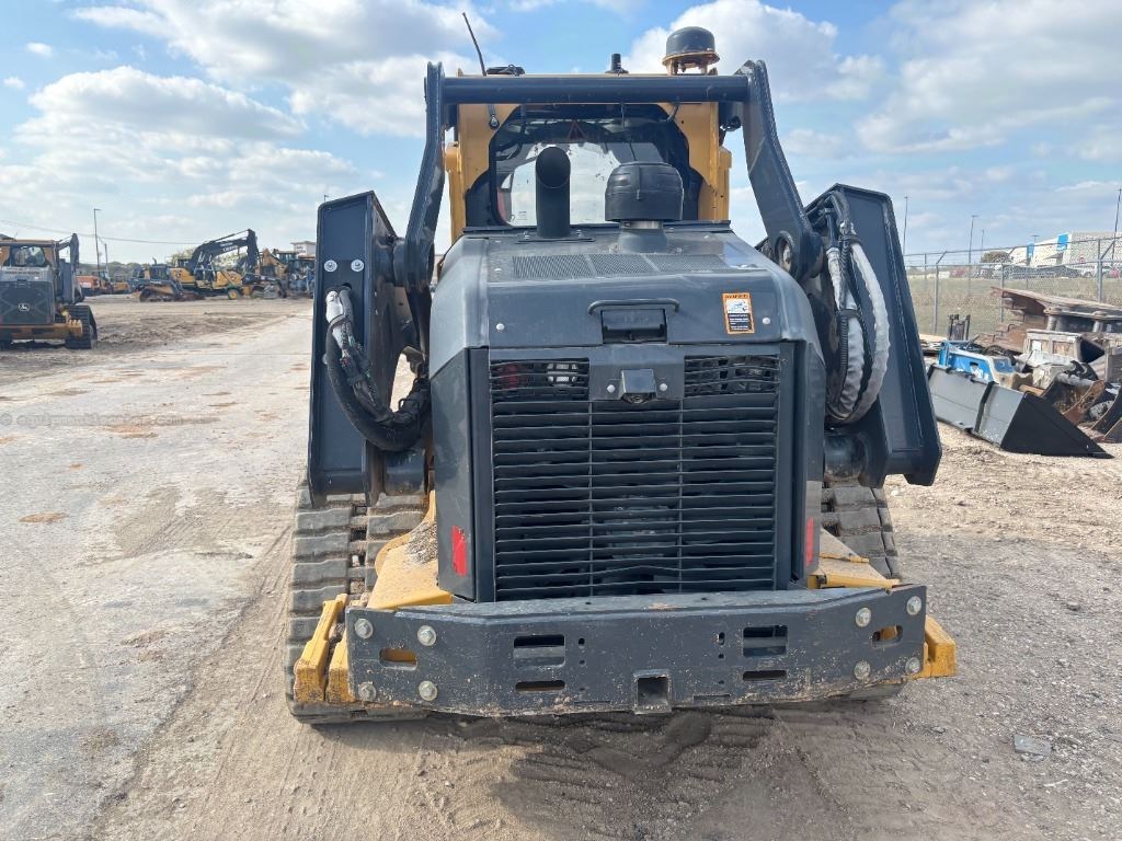 2023 John Deere 333G Image 4