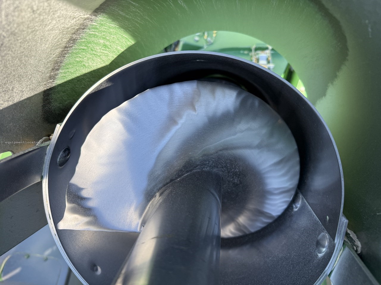 2013 John Deere S660 Image 10