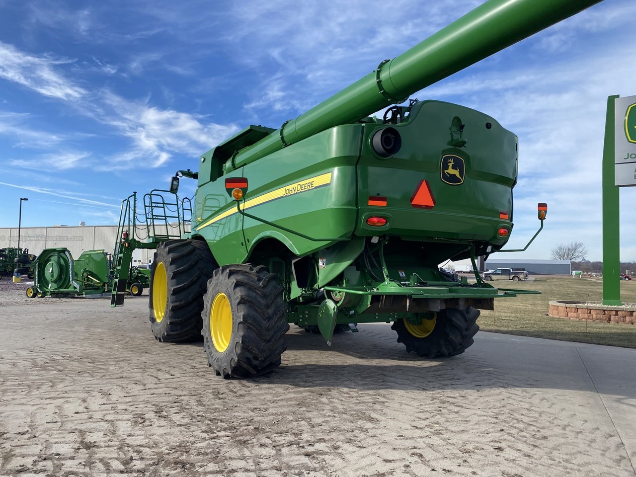 2024 John Deere S770 Image 10