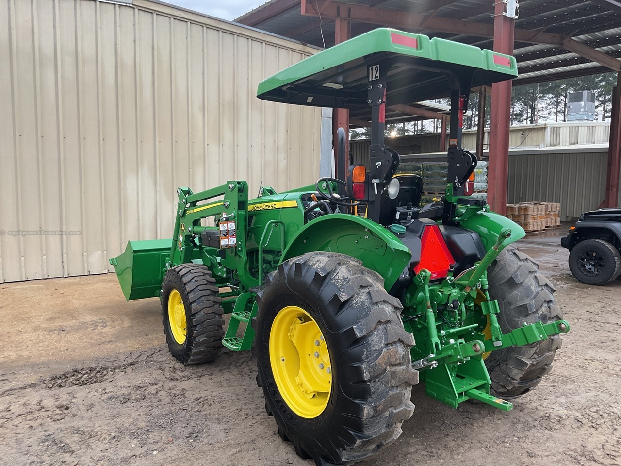 2024 John Deere 5075E Image 10