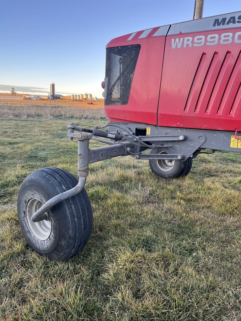 2020 Massey Ferguson WR 9980 Image 11