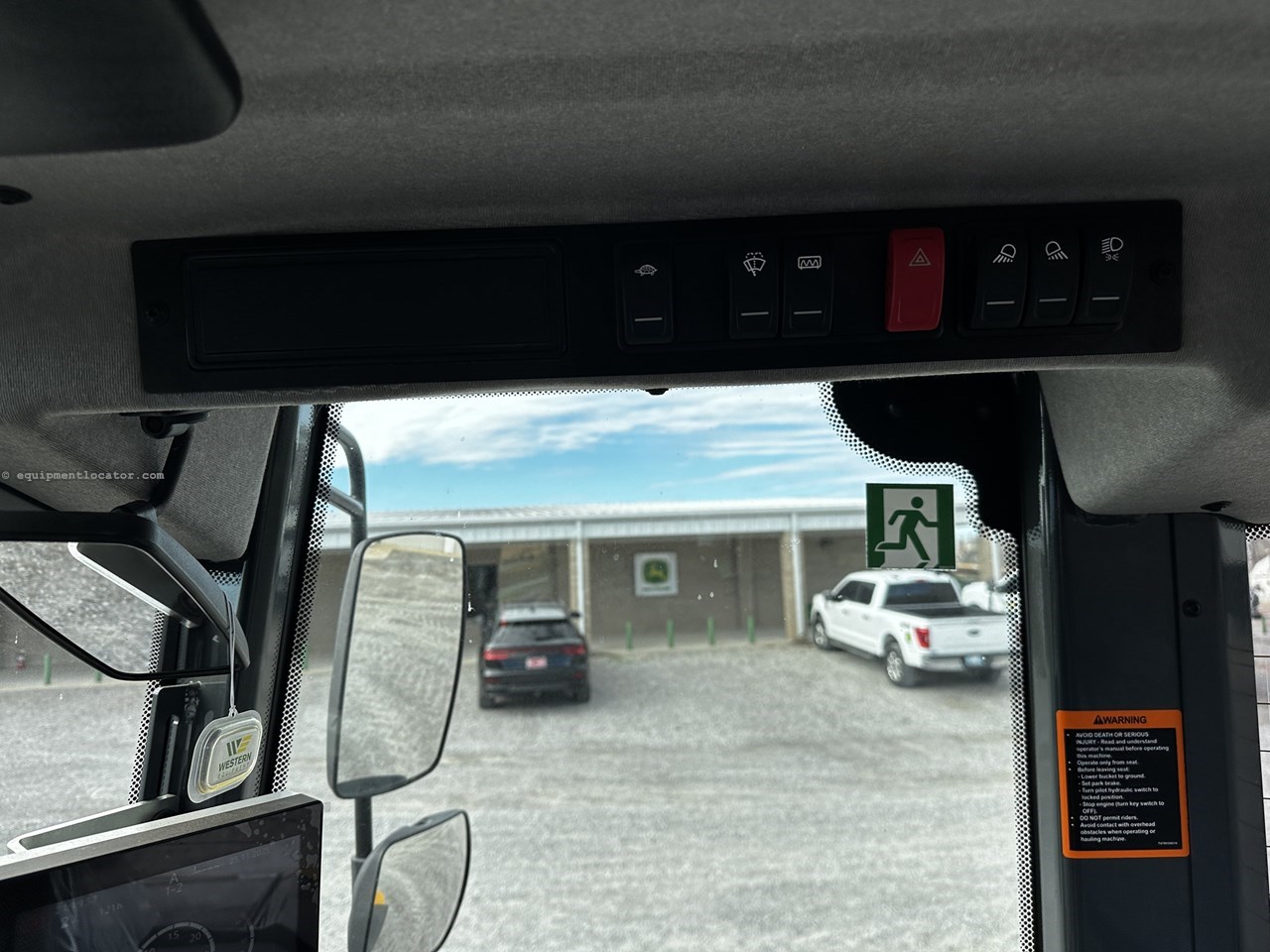 2024 John Deere 344 P Image 10