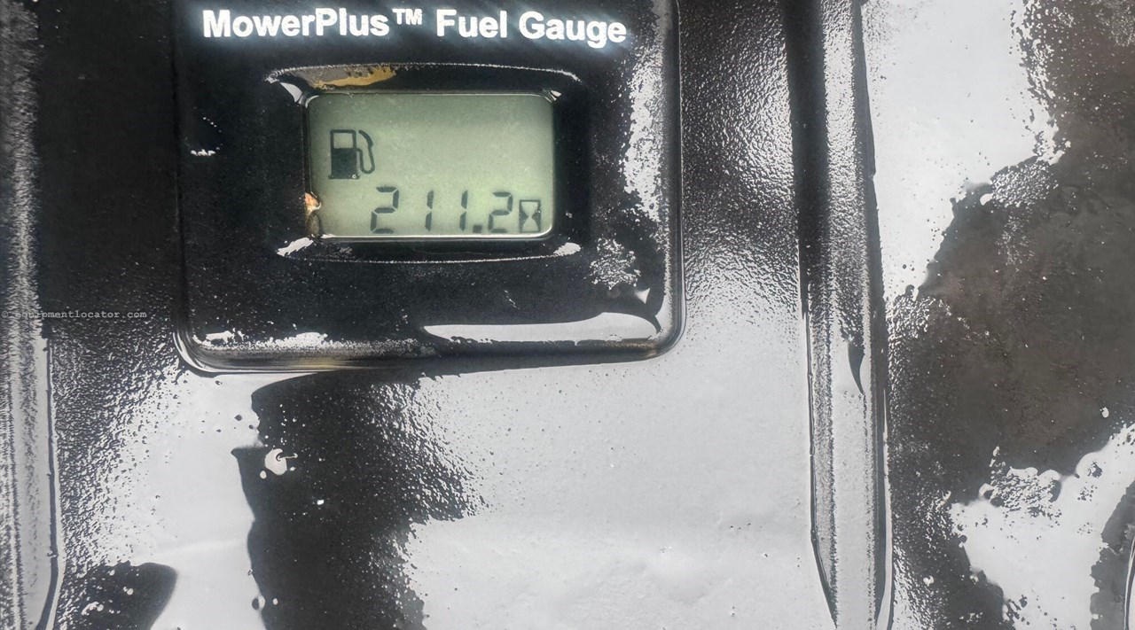 John Deere S160 Image 5