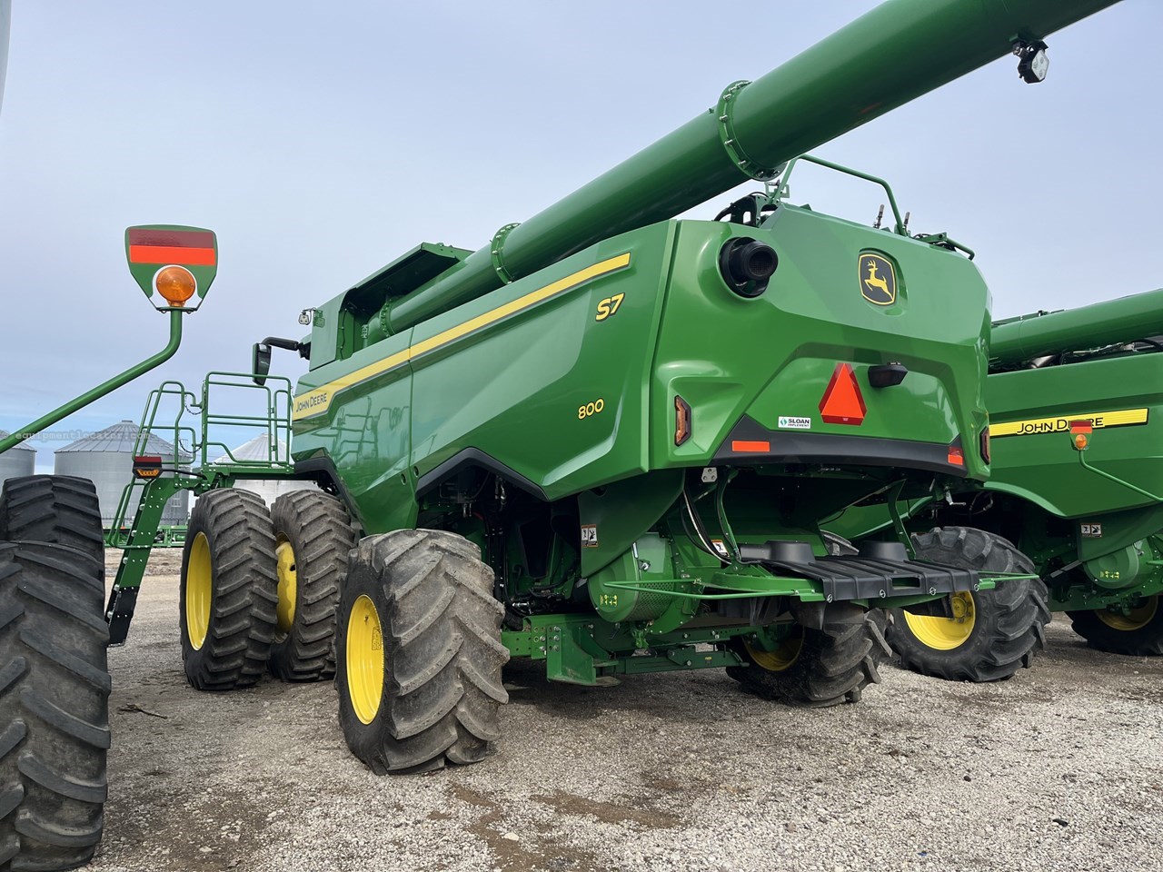 2025 John Deere S7 800 Image 10