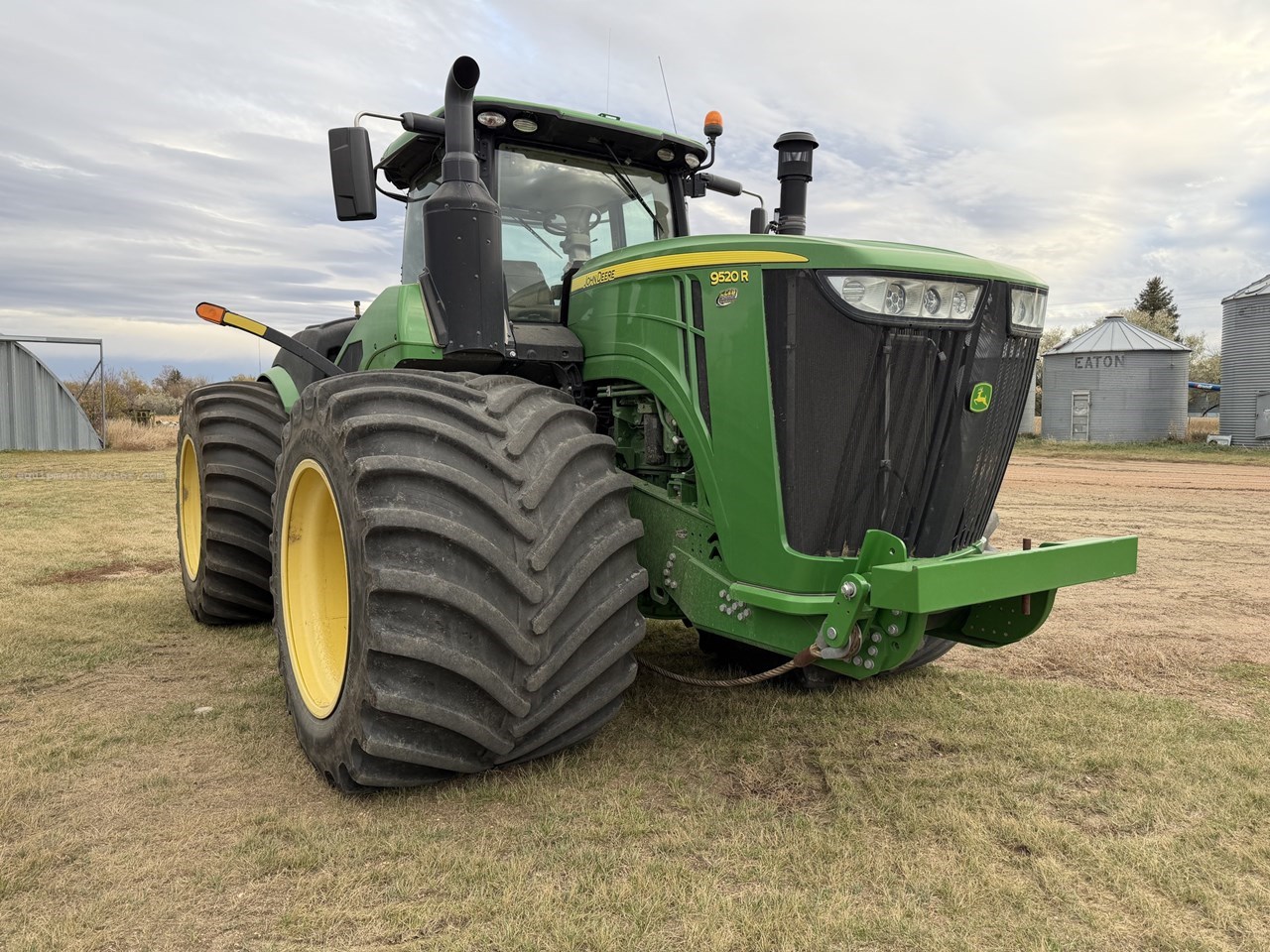 2017 John Deere 9520R Image 10