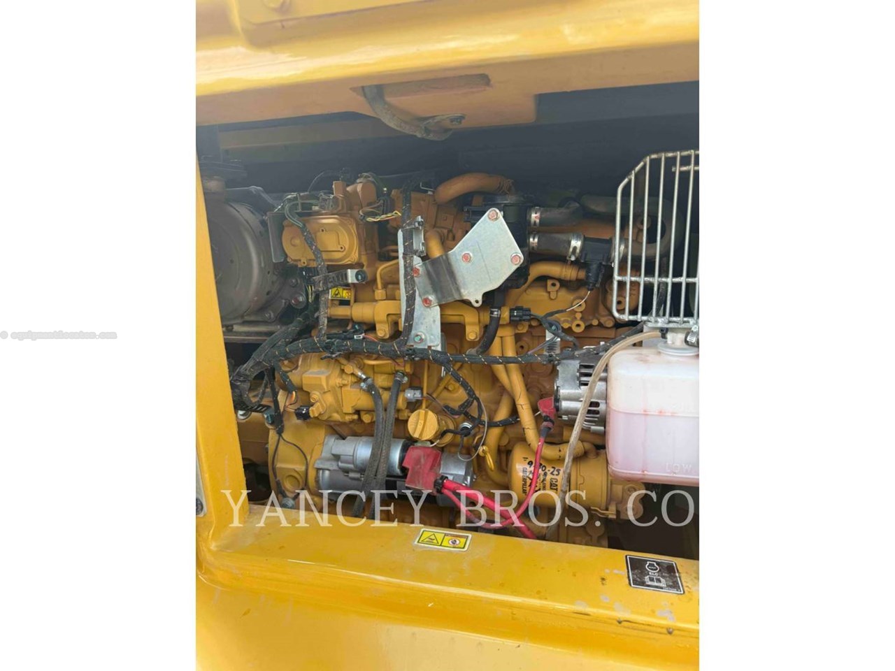 2023 Caterpillar 30807CR Image 10