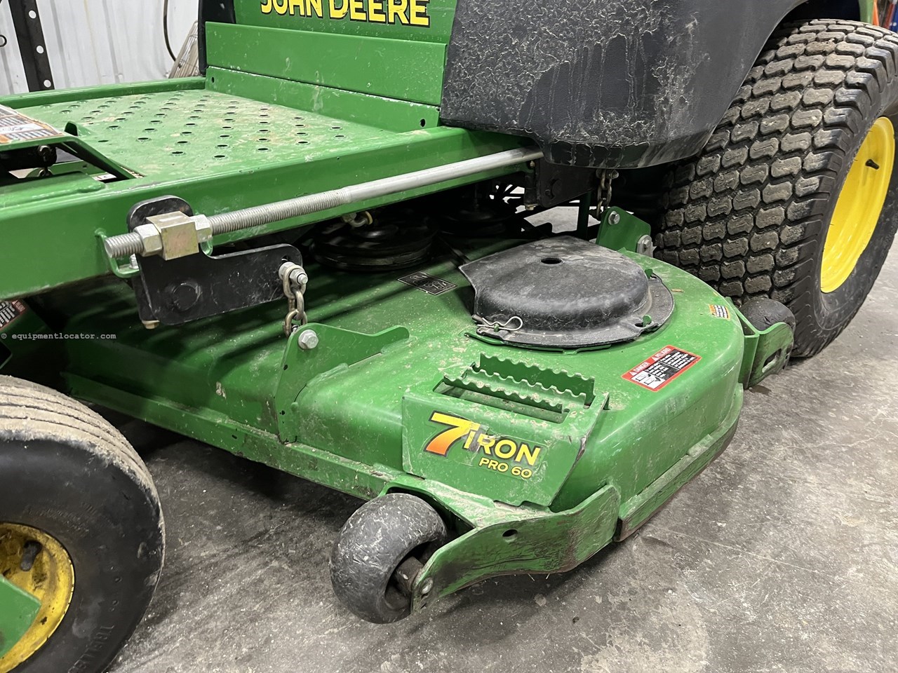 2013 John Deere 997 Image 10