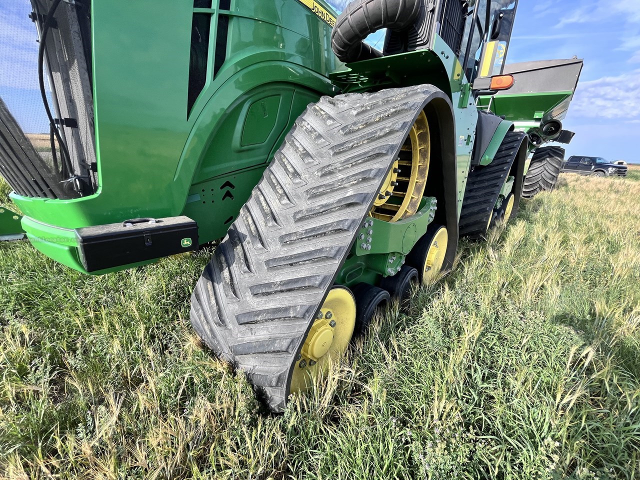 2019 John Deere 9520RX Image 10