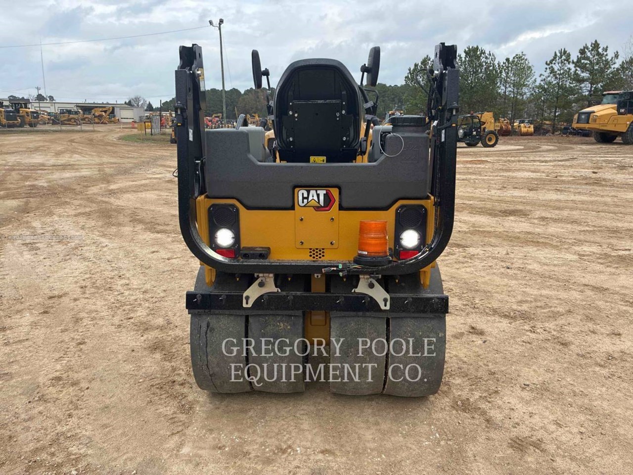 2025 Caterpillar CC4.003 Image 10