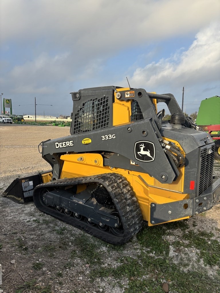 2024 John Deere 333G Image 24