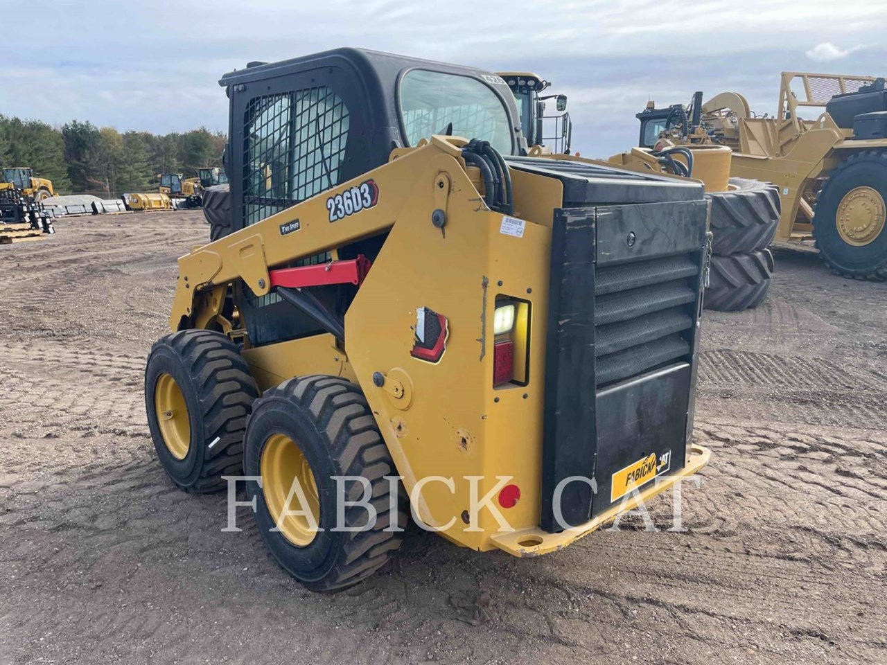 2023 Caterpillar 236D3 C3H2 Image 4