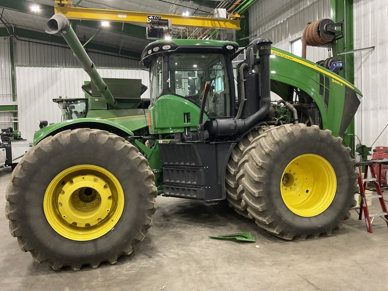 2013 John Deere 9460R Image 4