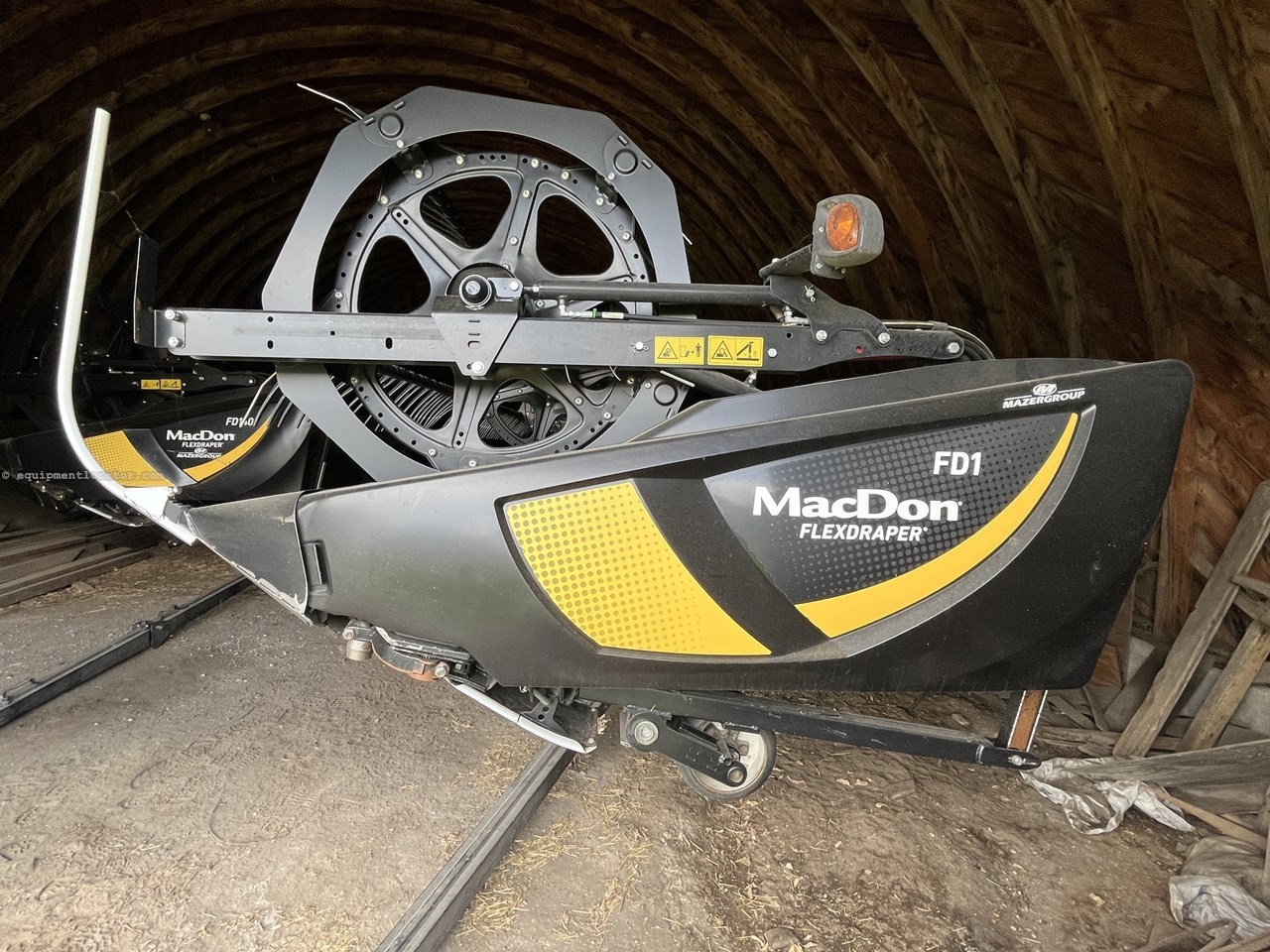 2021 MacDon FD140 Image 3