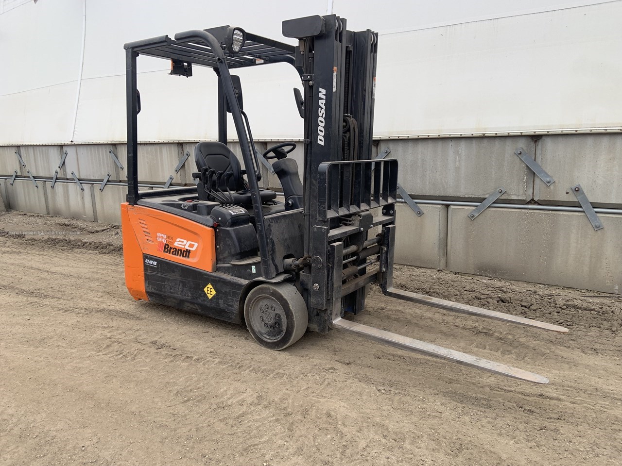 2022 Doosan B20T-7 Image 2