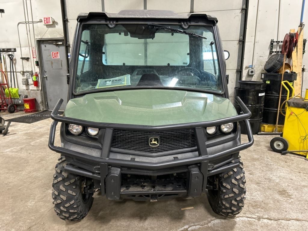 2019 John Deere XUV835M Image 10