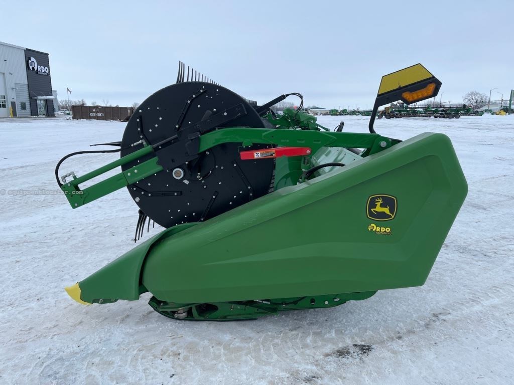 2025 John Deere HDF40 Image 2