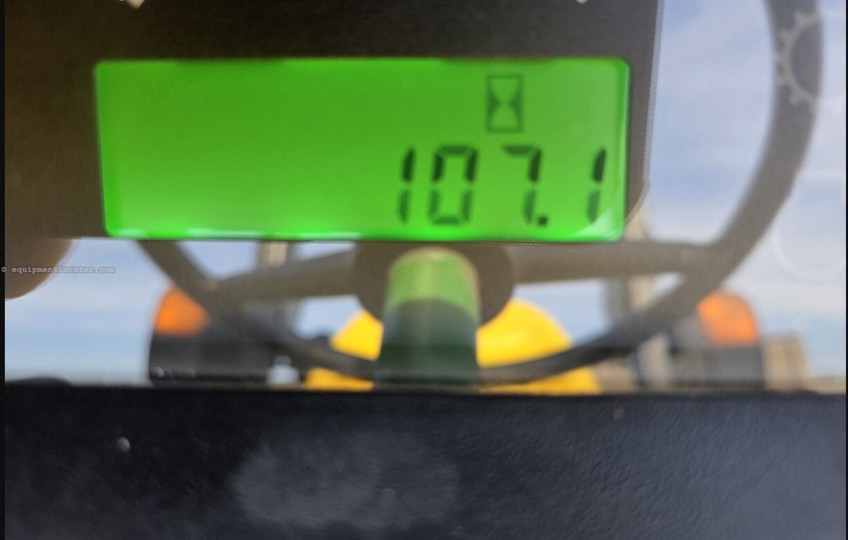 2022 John Deere 5055E Image 14