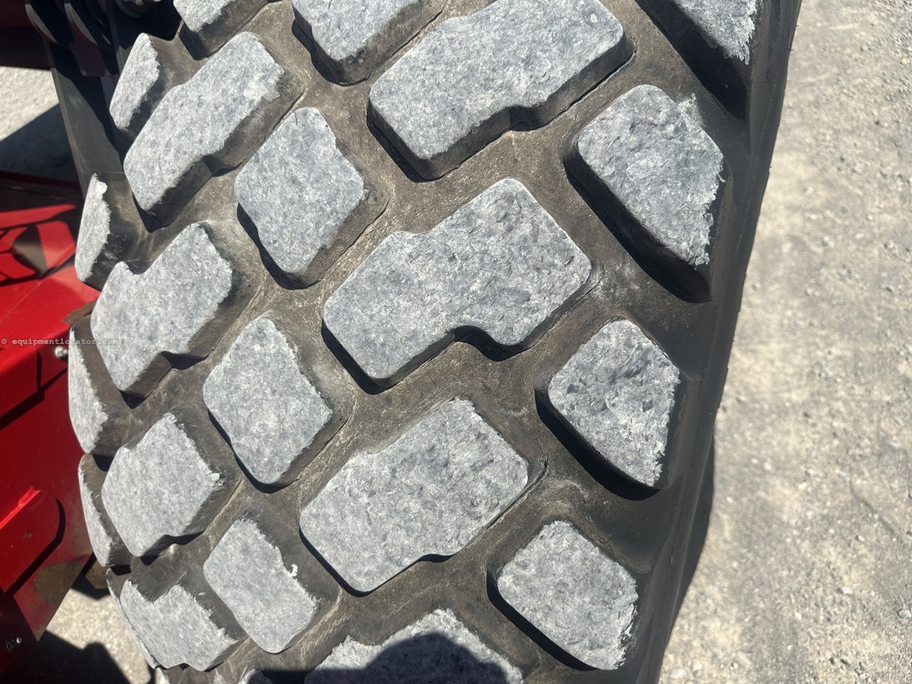 2023 Massey Ferguson WR265 Image 10