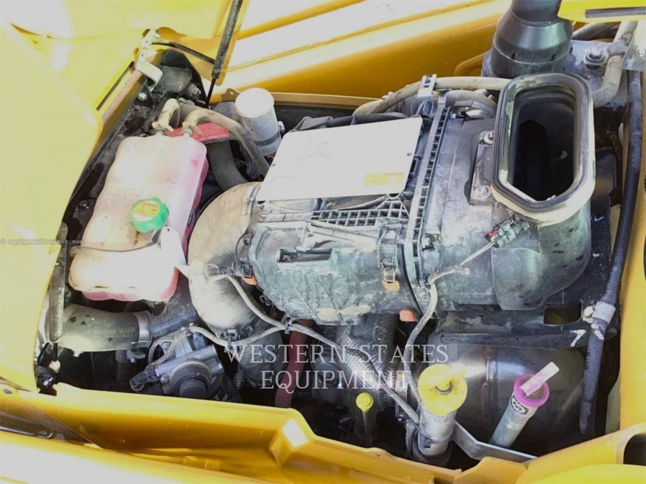 2024 Caterpillar 420 Image 10