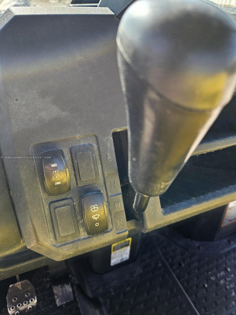 2019 John Deere XUV 835M Image 10