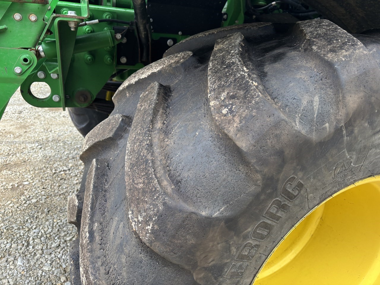 2019 John Deere F4365 Image 17