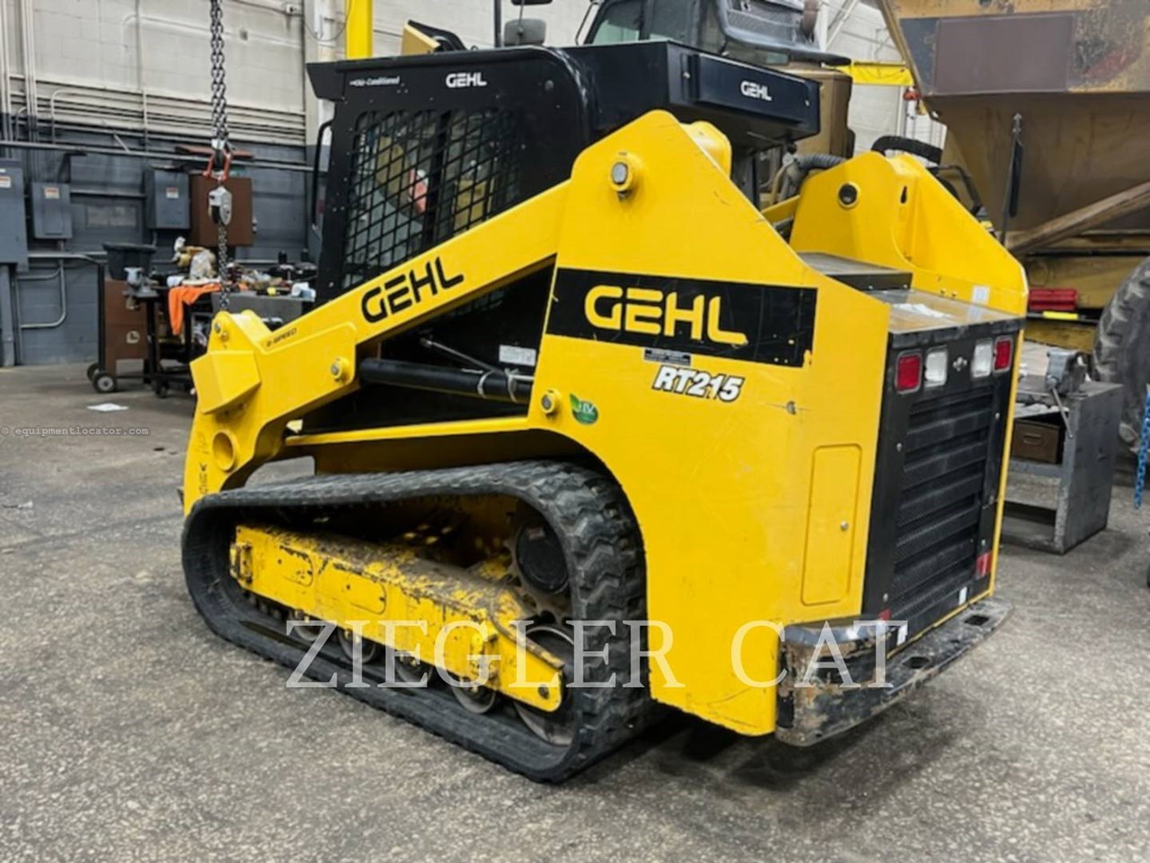 2021 Gehl RT215 Image 4