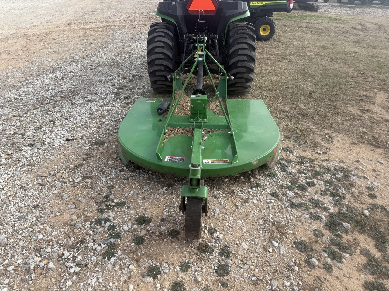 2018 John Deere 3025E Image 10