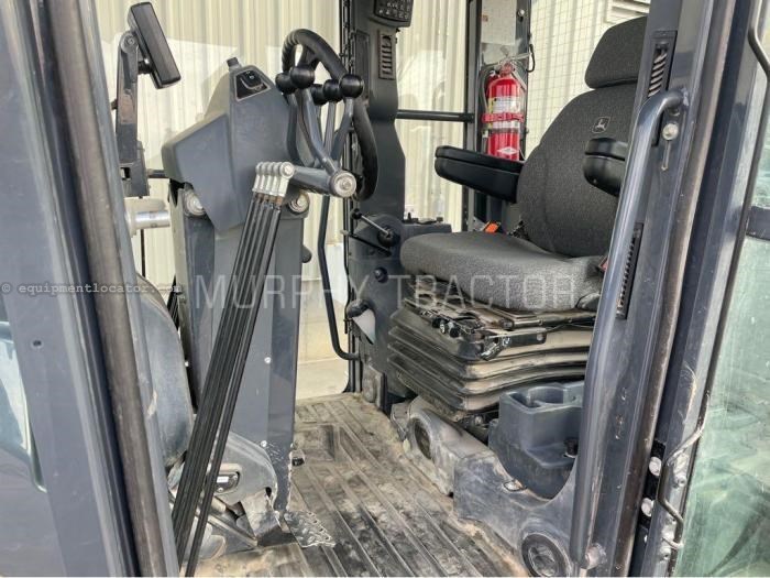 2021 John Deere 672G Image 10