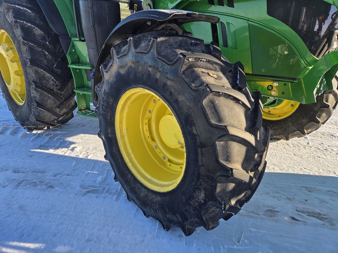 2023 John Deere 6155M Image 10