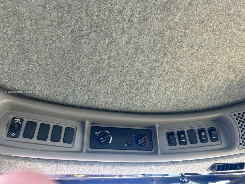 2008 New Holland TV145 Image 10