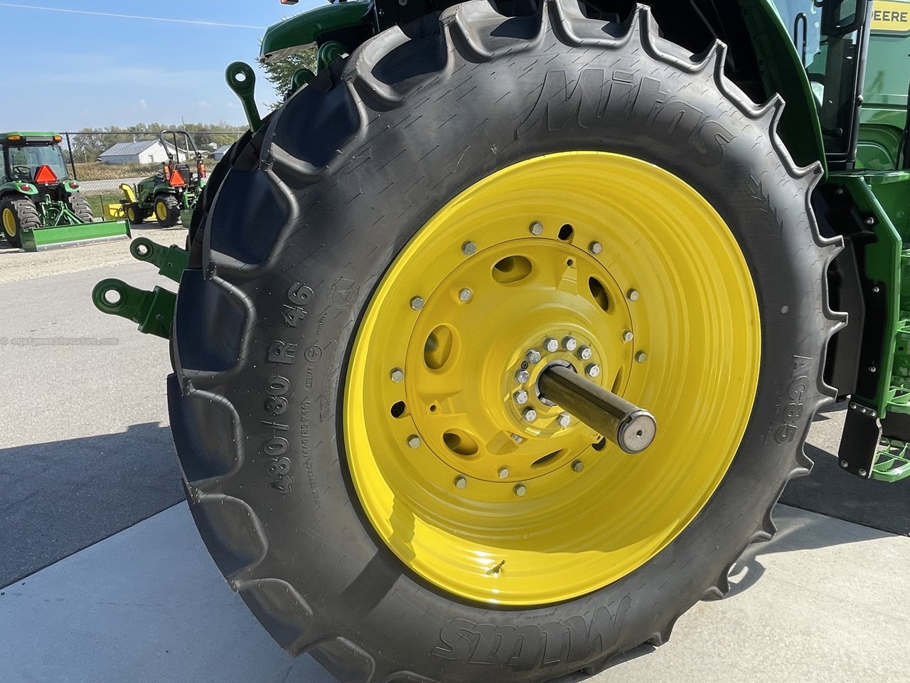 2025 John Deere 6M 220 Image 7