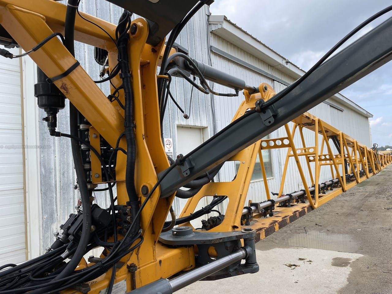 2019 Hagie STS12 Image 17