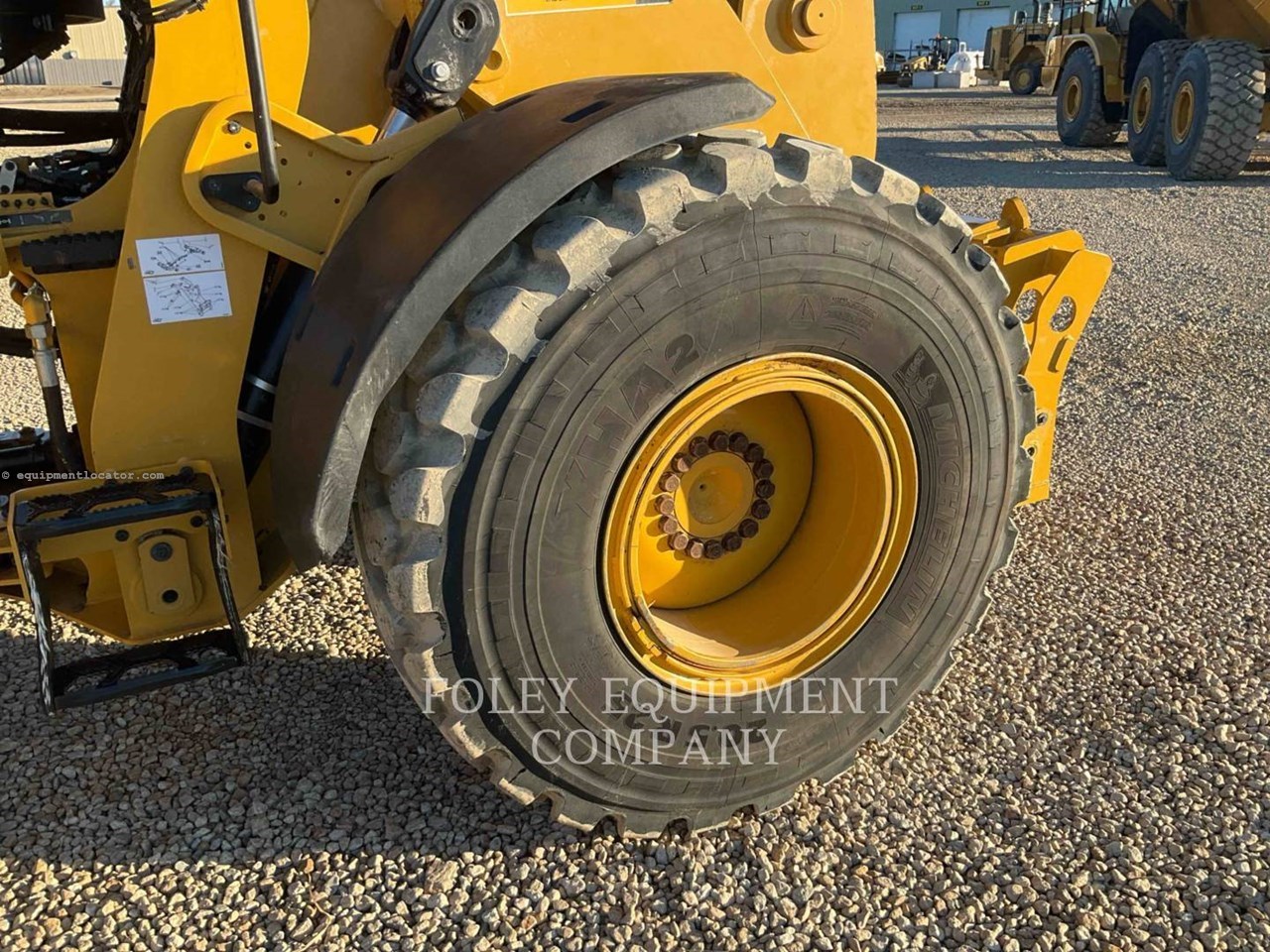 2023 Caterpillar 930M Image 10