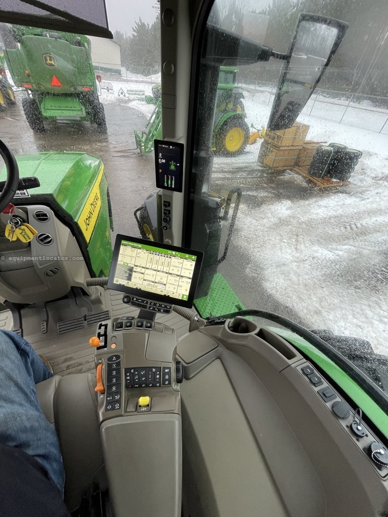 2024 John Deere 8R 280 Image 10