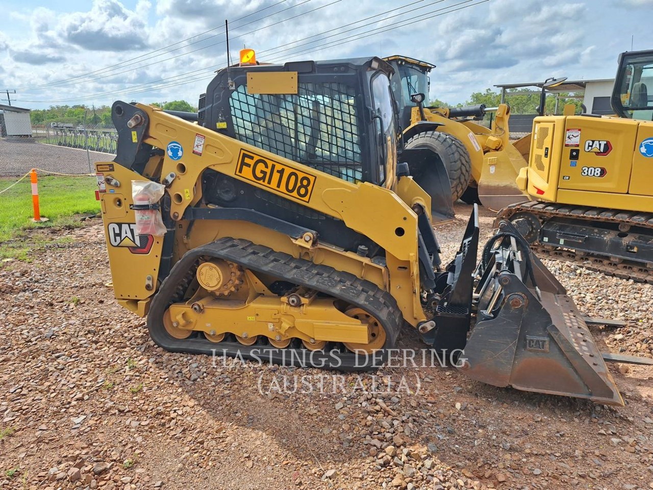 2024 Caterpillar 255-05LRC Image 10