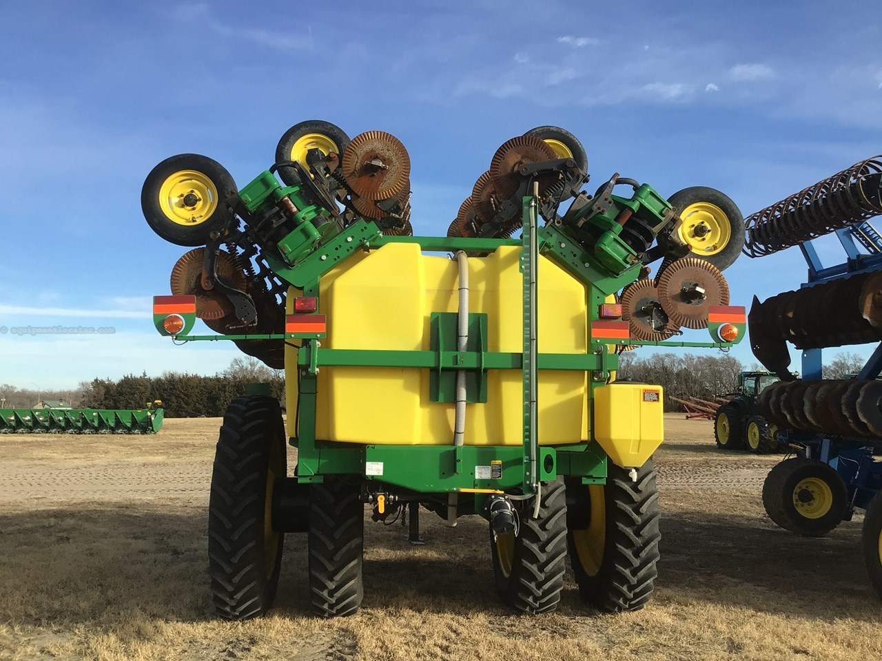 2025 John Deere 2530L Image 4