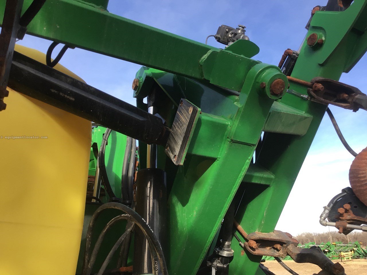 2025 John Deere 2530L Image 13