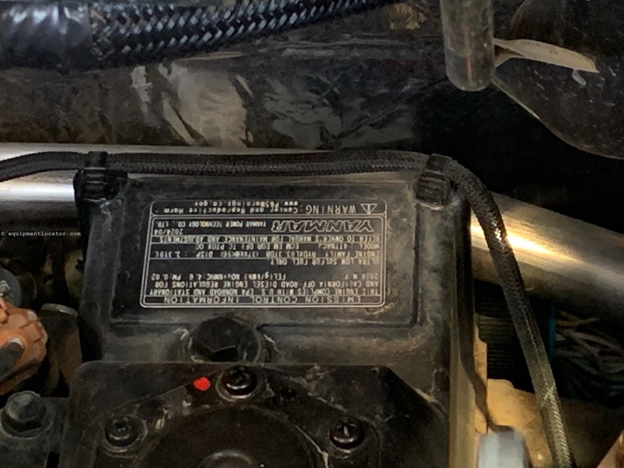 2024 John Deere 325G Image 10