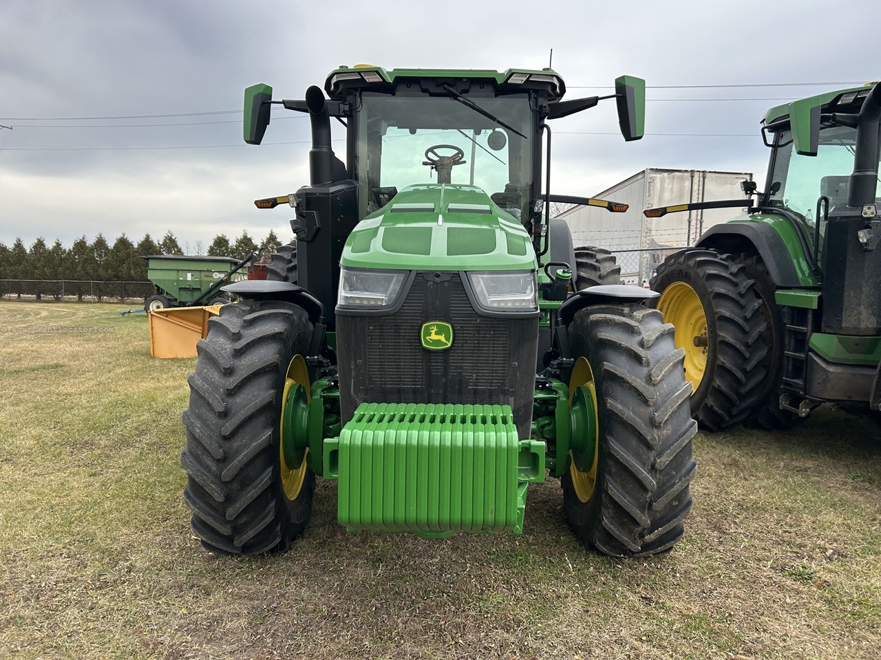 2025 John Deere 8R 370 Image 10