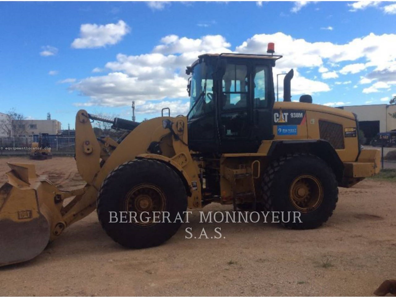 2019 Caterpillar 938M Image 10