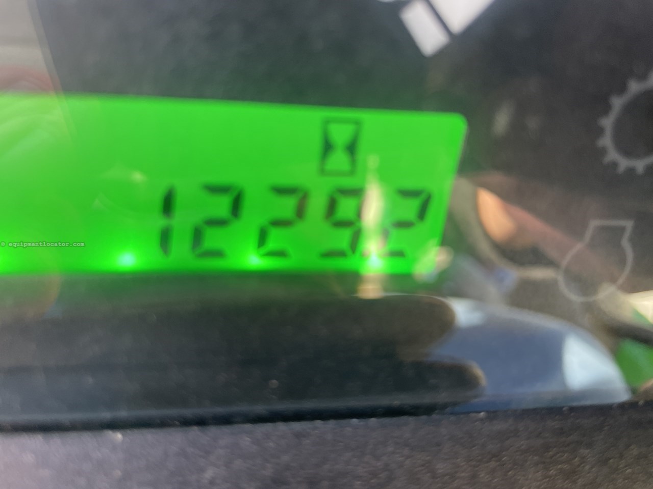 2024 John Deere 5075E Image 10