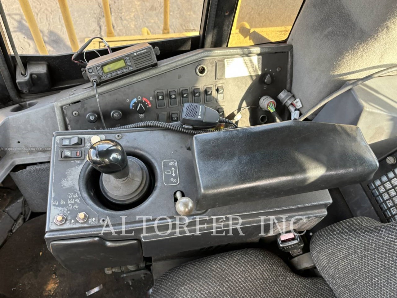 2007 Caterpillar 844H Image 10