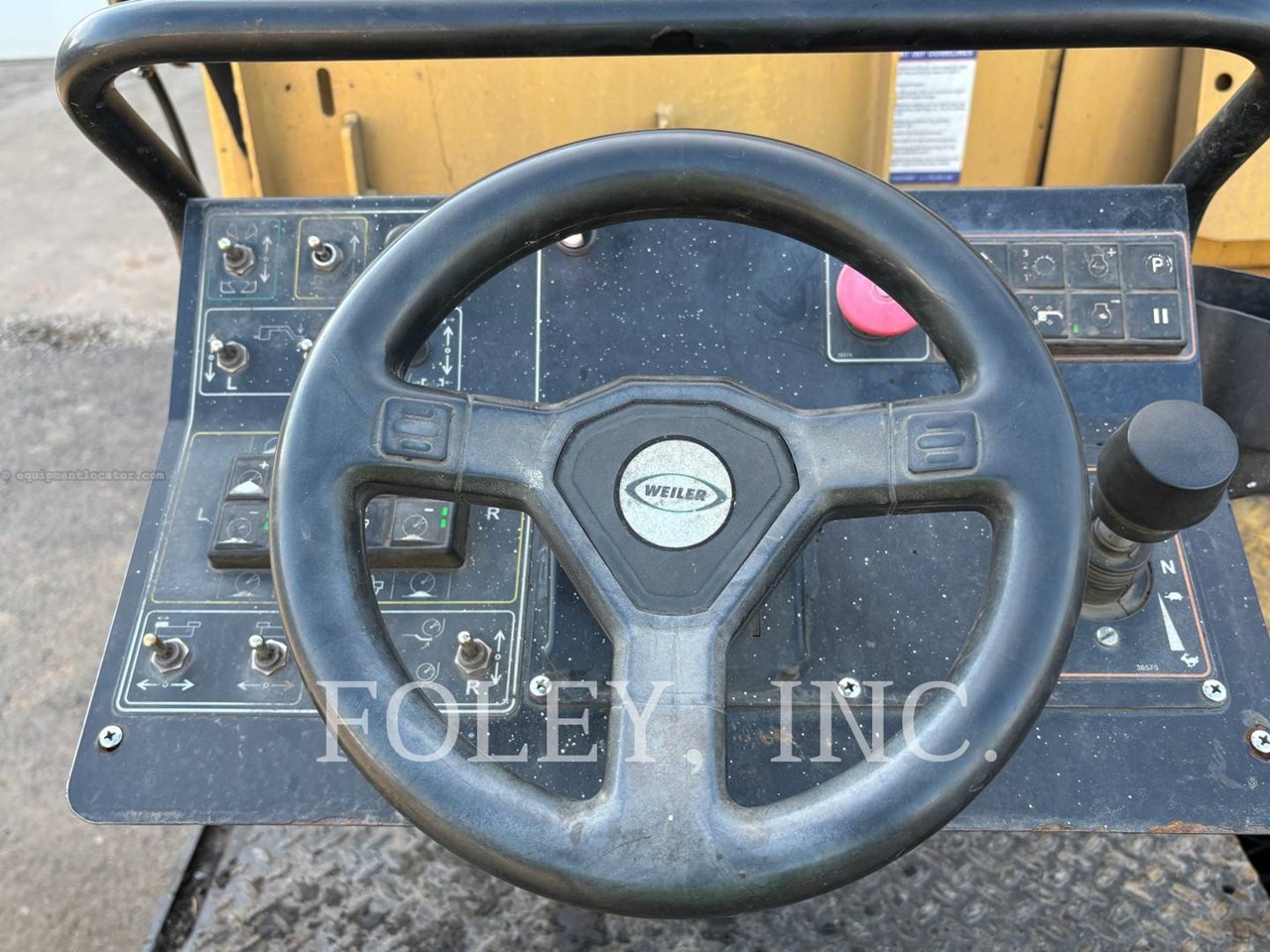 2021 Weiler P385B Image 10