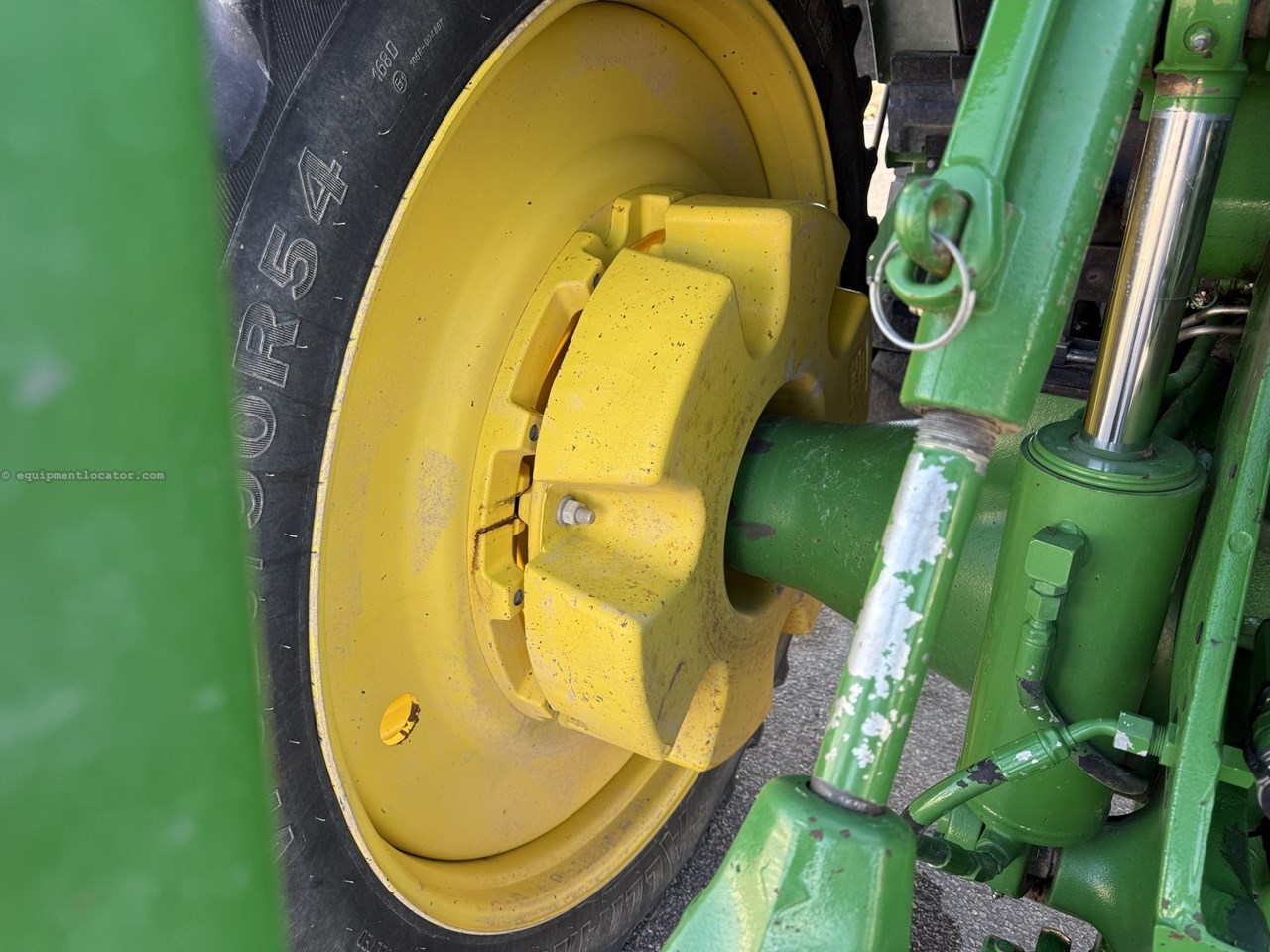 2018 John Deere 8245R Image 45