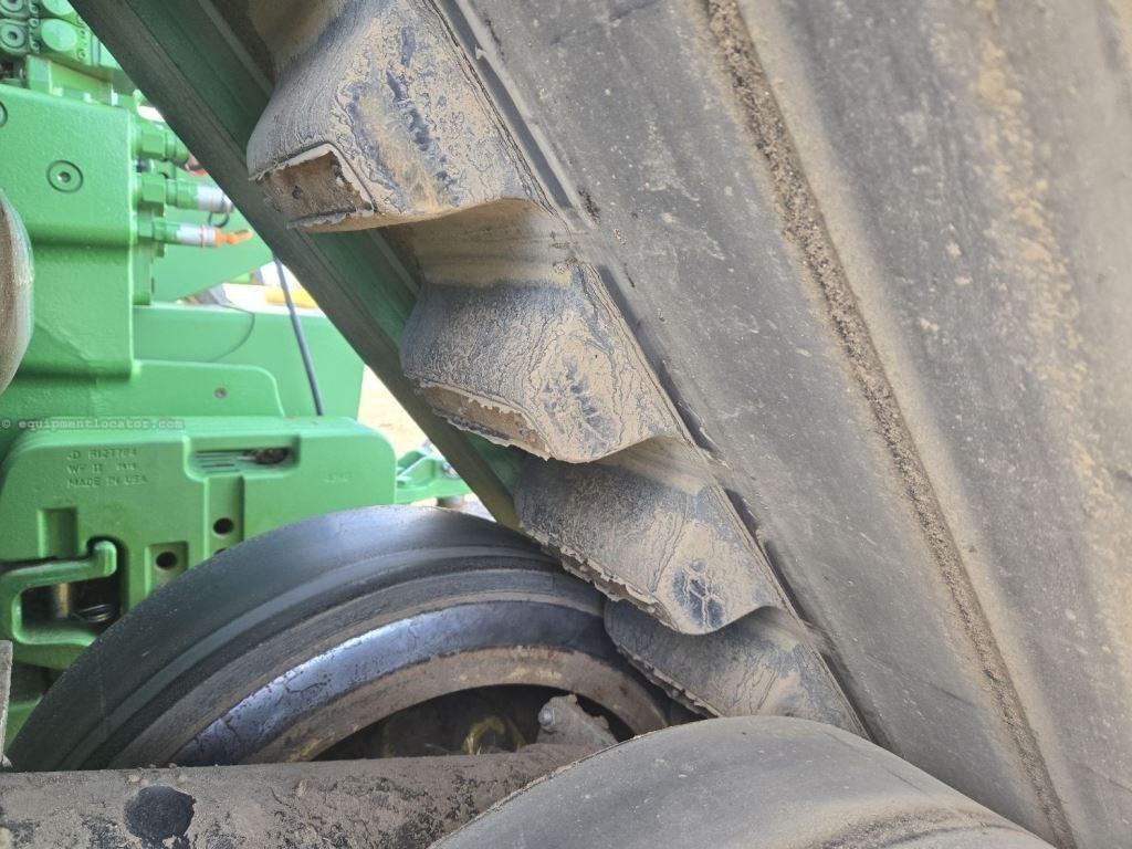 2024 John Deere 9RX 640 Image 32