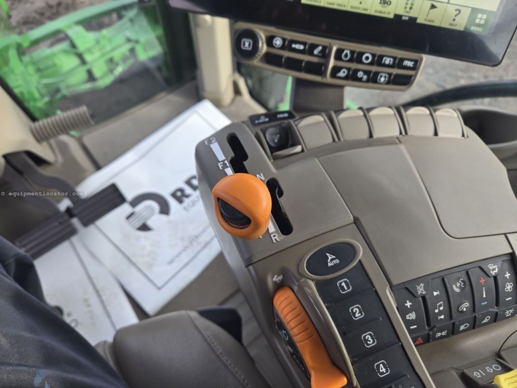 2025 John Deere 8RX 410 Image 39