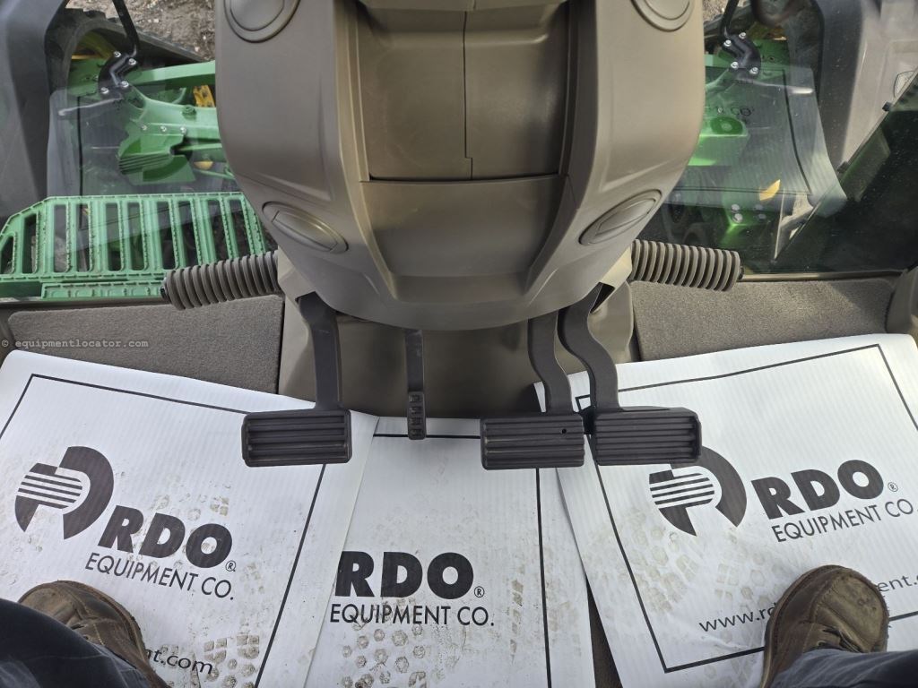 2025 John Deere 8RX 410 Image 44