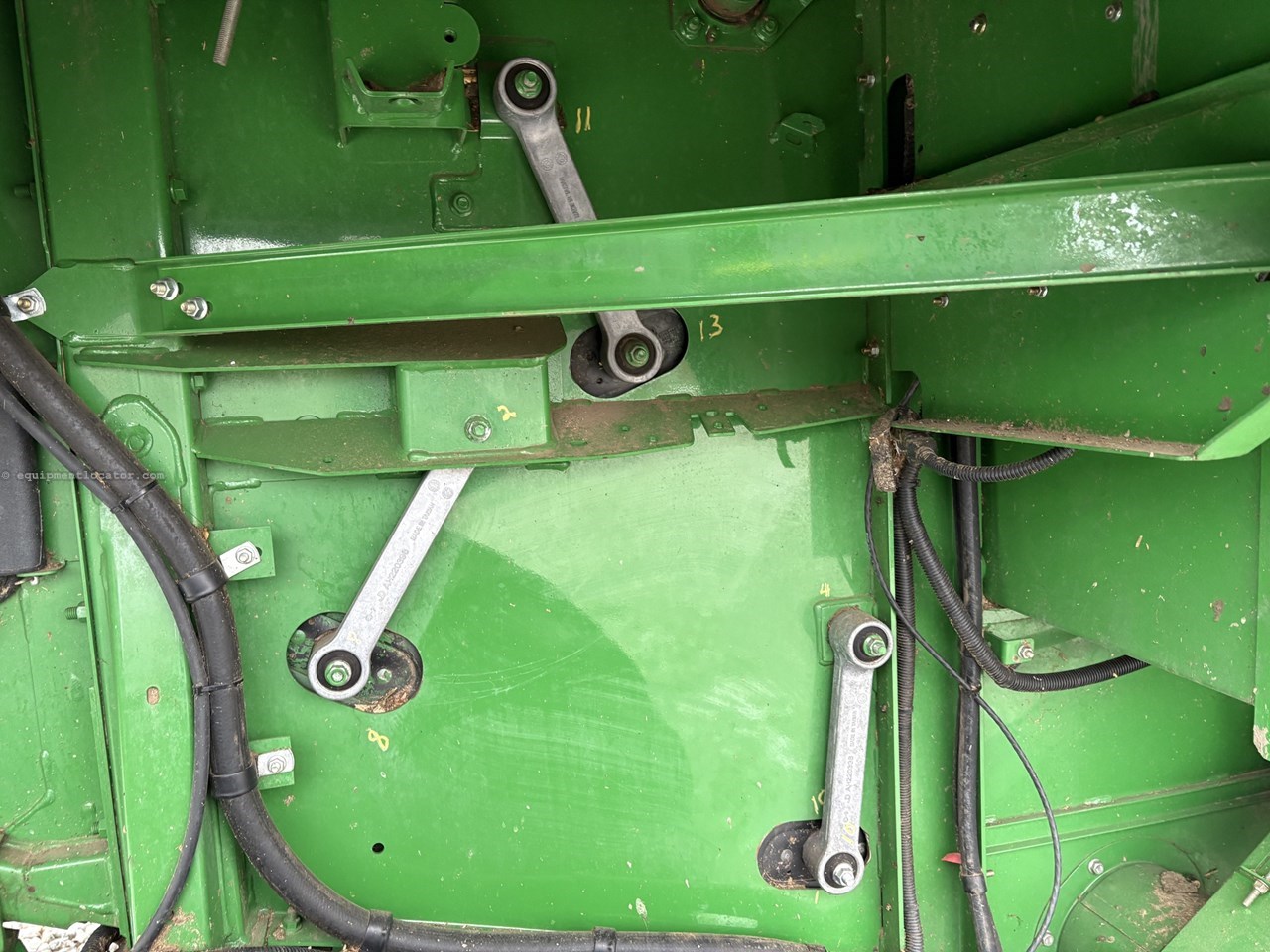 2013 John Deere S660 Image 10