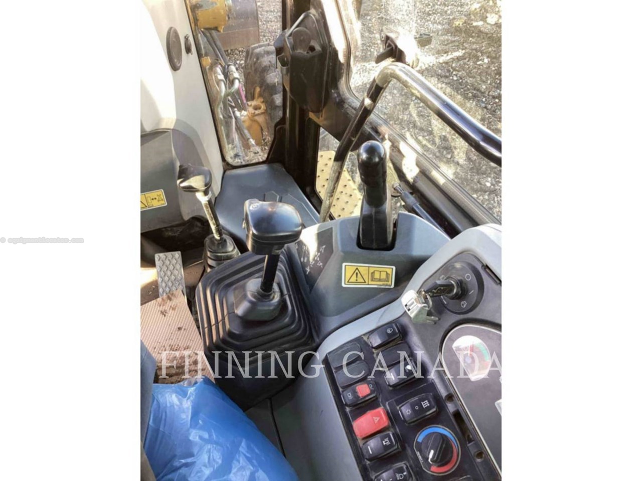 2018 Caterpillar 430F2 Image 10